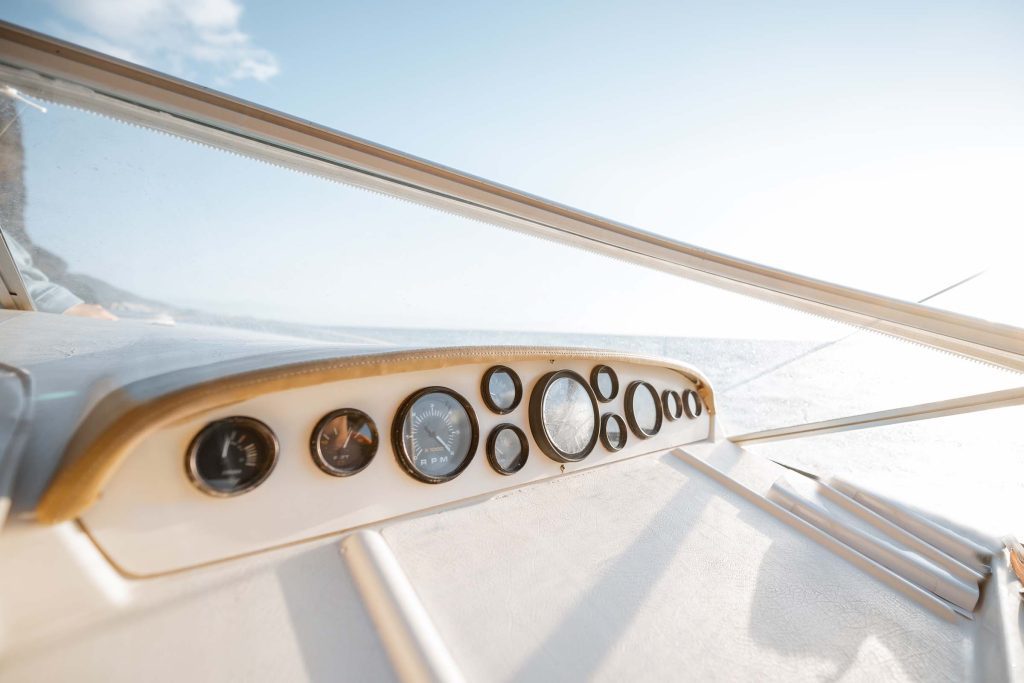 yacht