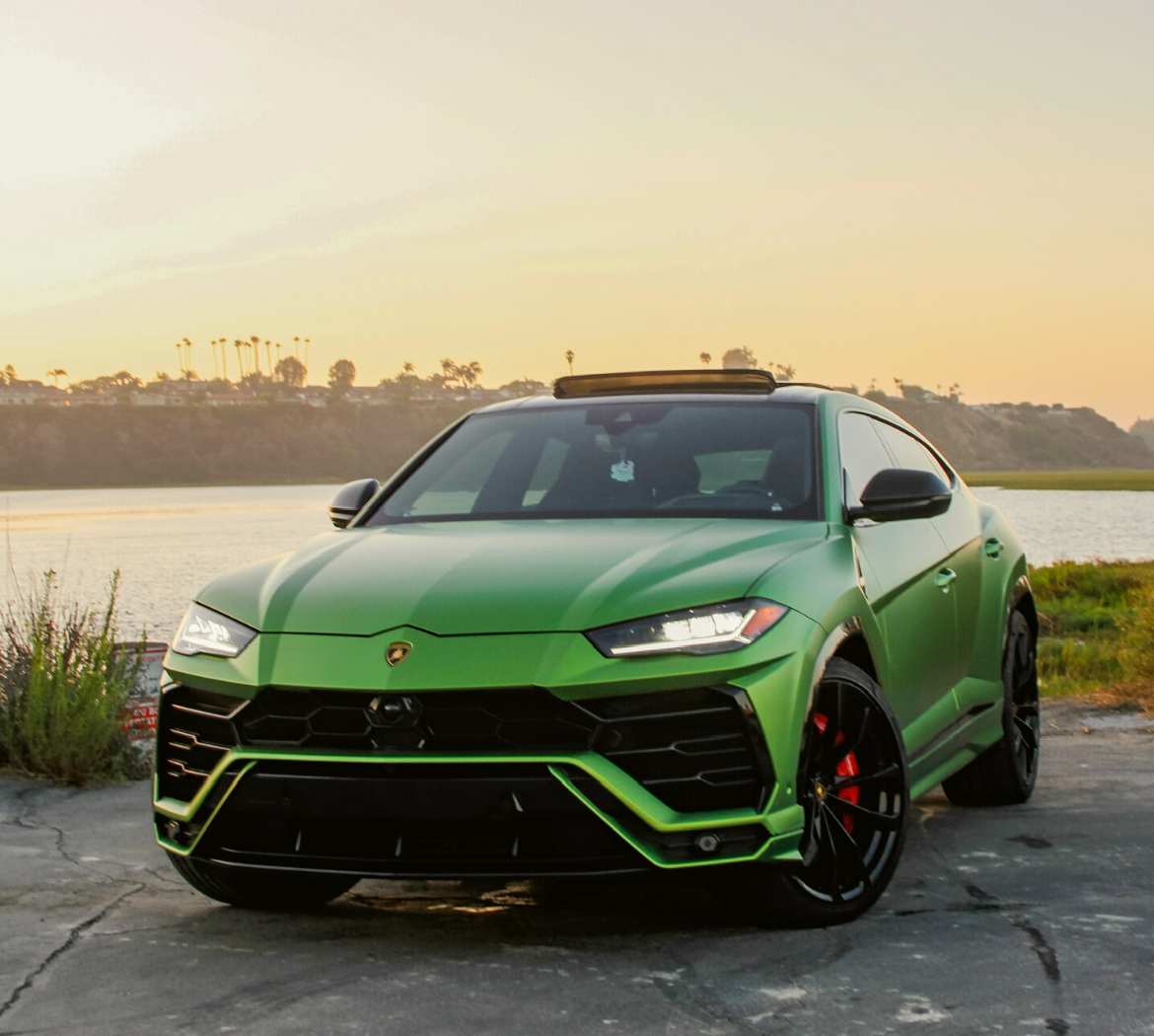 2021 lamborghini urus