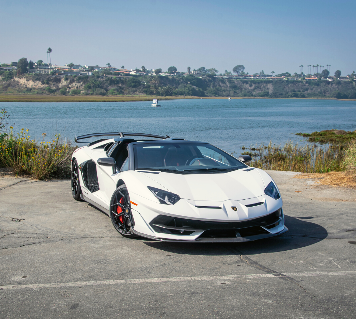2021 Lamborghini Aventador SVJ