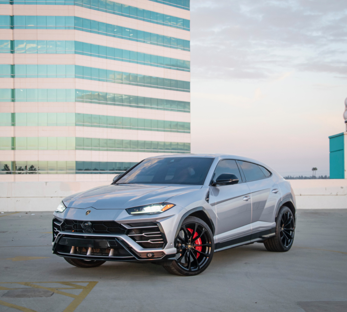 2023 Lamborghini Huracan Urus